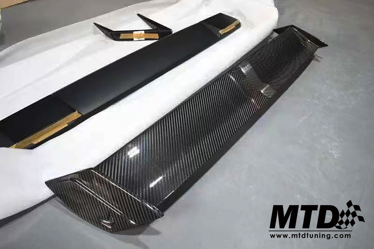 mercedes w464 g class topcar carbon fiber rear roof spoiler